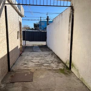 Venta Casa 2 Dormitorios Villa Española Con Jardin Y Cochera