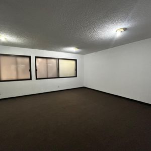 Venta Con Renta 3 Oficinas Ciudad Vieja Plaza Matriz Inversión