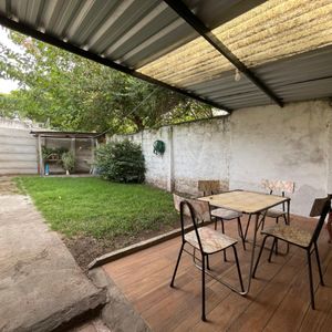 Venta Casa 2 Dormitorios Union Con Patio Cochera Y Barbacoa