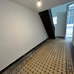 Alquiler Apartamento 1 Dormitorio Centro Con Patio Pequeño