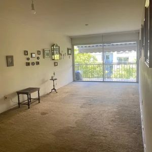Venta Apartamento 3 Dormitorios Pocitos Con Balcon Y Garaje