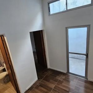Alquiler Apartamento 1 O 2 Dormitorios Pocitos Con Patio