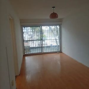 Alquiler Apartamento 2 Dormitorios Tres Cruces Con Balcon
