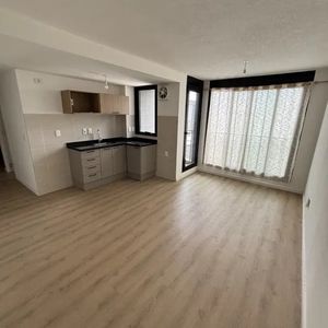 Alquiler Apartamento 2 Dormitorio Cordon Con Balcon Y Cochera
