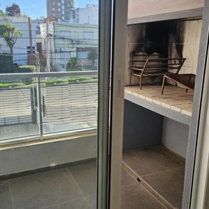 Alquiler Apartamento 1 Dormitorio Buceo  Balcon Y Parrillero
