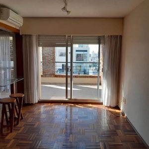 Alquiler Penthouse 2 Dormitorios Pocitos Con Terraza Y Garaje