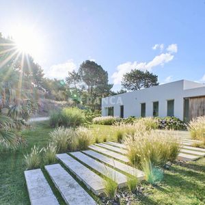 Amplia Casa En Alquiler En Laguna Escondida, José Ignacio.