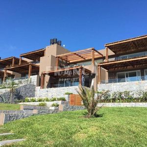 Departamento De Tres Dormitorios En Palcos De Manantiales !
