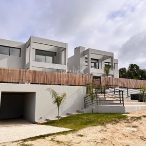 Ecos De La Barra, Casas A Estrenar En Zona Muy Tranquila !