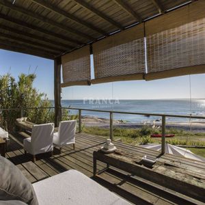 Hermosa Casa Con Vista Al Atardecer En José Ignacio.