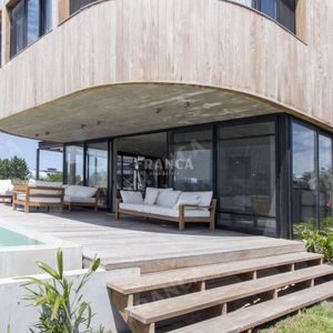 Casa En Alquiler En El Pueblo De José Ignacio, A Pasos Del M
