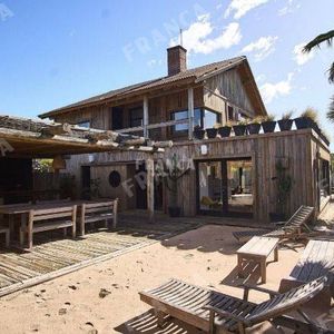 Casa En Alquiler En El Pueblo De José Ignacio.