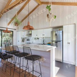 Casa Con Estilo Ubicada En Miramar Acres, La Barra.