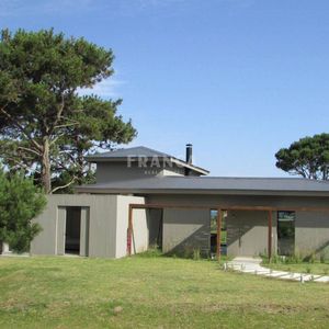 Excelente Propiedad En Alquiler En Pinar Del Faro.