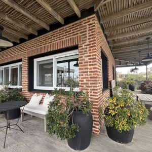 Majestuosa Casa De 5 Dormitorios En La Posta Del Cangrejo