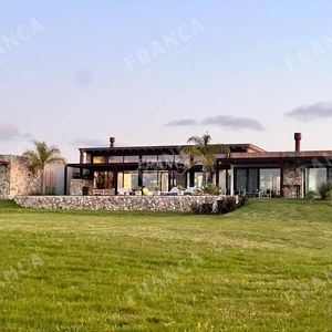 Espectacular Casa En Pueblo Mío