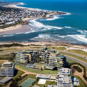 Departamento En Venta En The Rock, Punta Del Este.