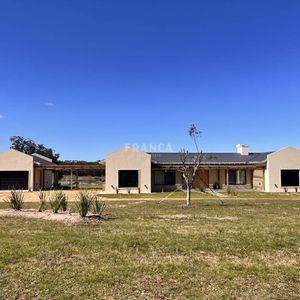Casa En Alquiler 3 Dormitorios En Pueblo Mio