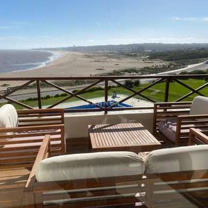 Excelente Departamento Frente Al Mar En Manantiales.