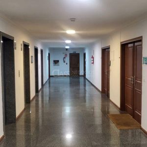 Se Alquila Gran Oficina En Plaza Independencia