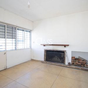 Casa  3 Dorm, 2 Baños, Parrillero, En Sayago
