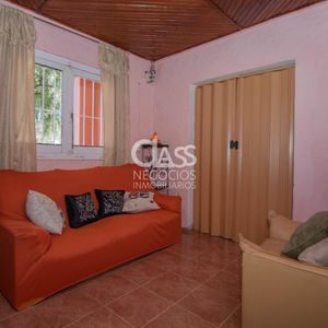 Venta Casa  En Las Piedras, 2 Dormitorios, Gran Terreno.