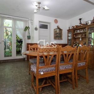 Venta O Permuta De Casa 4 Dormitorios Y Garaje En Buceo Por Casa En Zona Costera