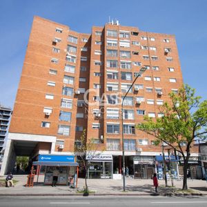 Venta Apartamento 3 Dormitorios, Bella Vista.