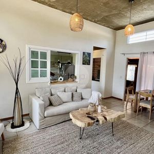 Venta Casa 2 Dormitorios Y Cochera, Médanos De Solymar Sur