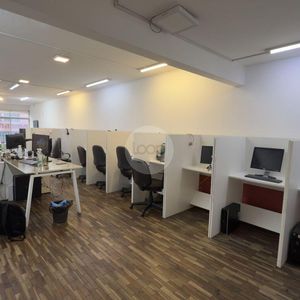 Oficina En Venta Piso Entero En Ciudad Vieja