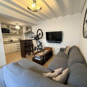 Venta Apartamento De 1 Dormitorio Con Parrillero En Cordón