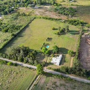 Venta Montevideo Chacra 3.5 Ha. 4 Dorm Piscina