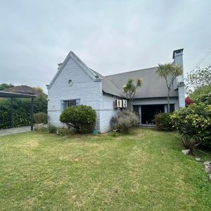 Venta Casa Lomas De Solymar | 4 Dorm | Piscina Climatizada | Barbacoa