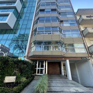 Venta Departamento Punta Carretas 4 Dor 3 Baños