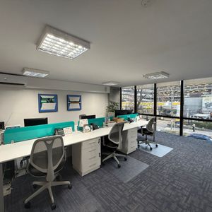 Alquiler Oficina Punta Carretas | 260mts | 3 Baños | 4 Cocheras