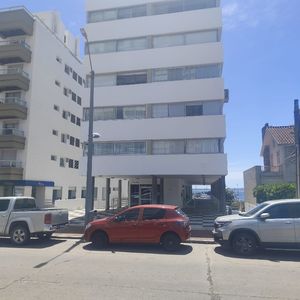 Alquiler Anual Aparatamento 2 Dorm 2 Baños Punta Del Este