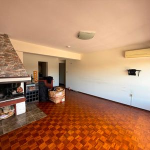 Venta Apto Punta Carretas  4 Dorm  2 Baños  85mts Cochera
