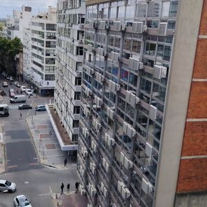 Apartamento A Estrenar En Alquiler En Cordón  Sobre Arenal Grande Esq Branzen
