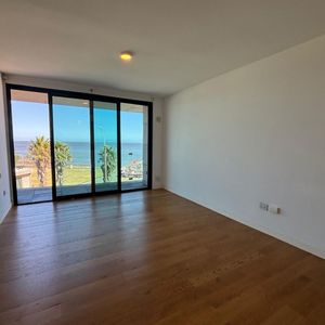 Departamento En Alquiler De 3 Ambientes En Puerto Del Buceo