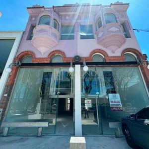 Gran Local Comercial Frente A Punta Carretas Shopping