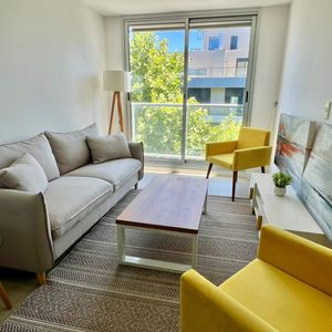 Venta Apartamento Con Renta, 2 Dormitorios En Barrio Sur