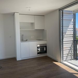Venta Monoambiente Con Renta (ley V.I.s.) En La Blanqueada