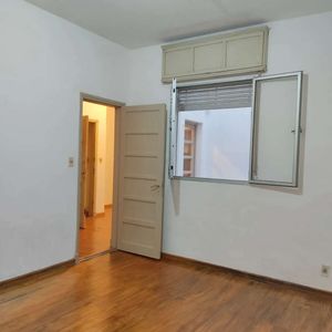 Alquiler Apartamento 2 Dormitorios, Patio En Cordón Sur