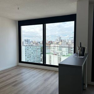 Alquiler Apartamento Dos Dormitorios, Garaje A Estrenar En Tres Cruces