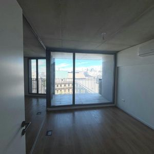 Alquiler Apartamento Dos Dormitorios, Dos Baños, Balcón, Piscina