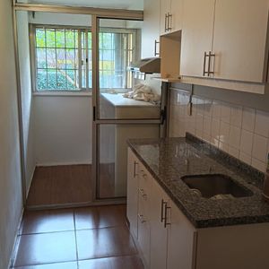 Venta Apartamento Reciclado, Tres Dormitorios En Colón