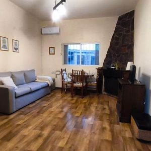 Venta De Casa 2 Dormitorios + Mono Ambiente En La Blanqueada
