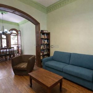 Venta De Casa 4 Dormitorios 3 Baños Y Garaje En Punta Carretas
