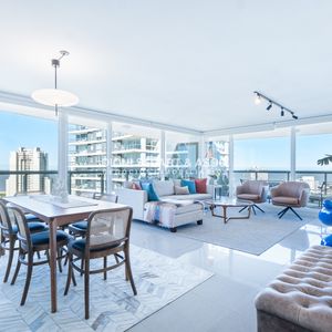 Venta Apartamento 4 Dormitorios Playa Brava - Edificio One I