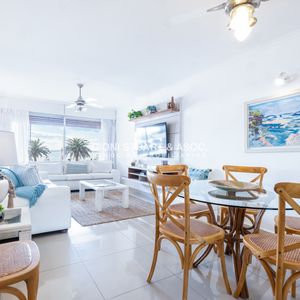 Venta Aprtamento 3 Dormitorios Playa Mansa - Edificio Civitavecchia